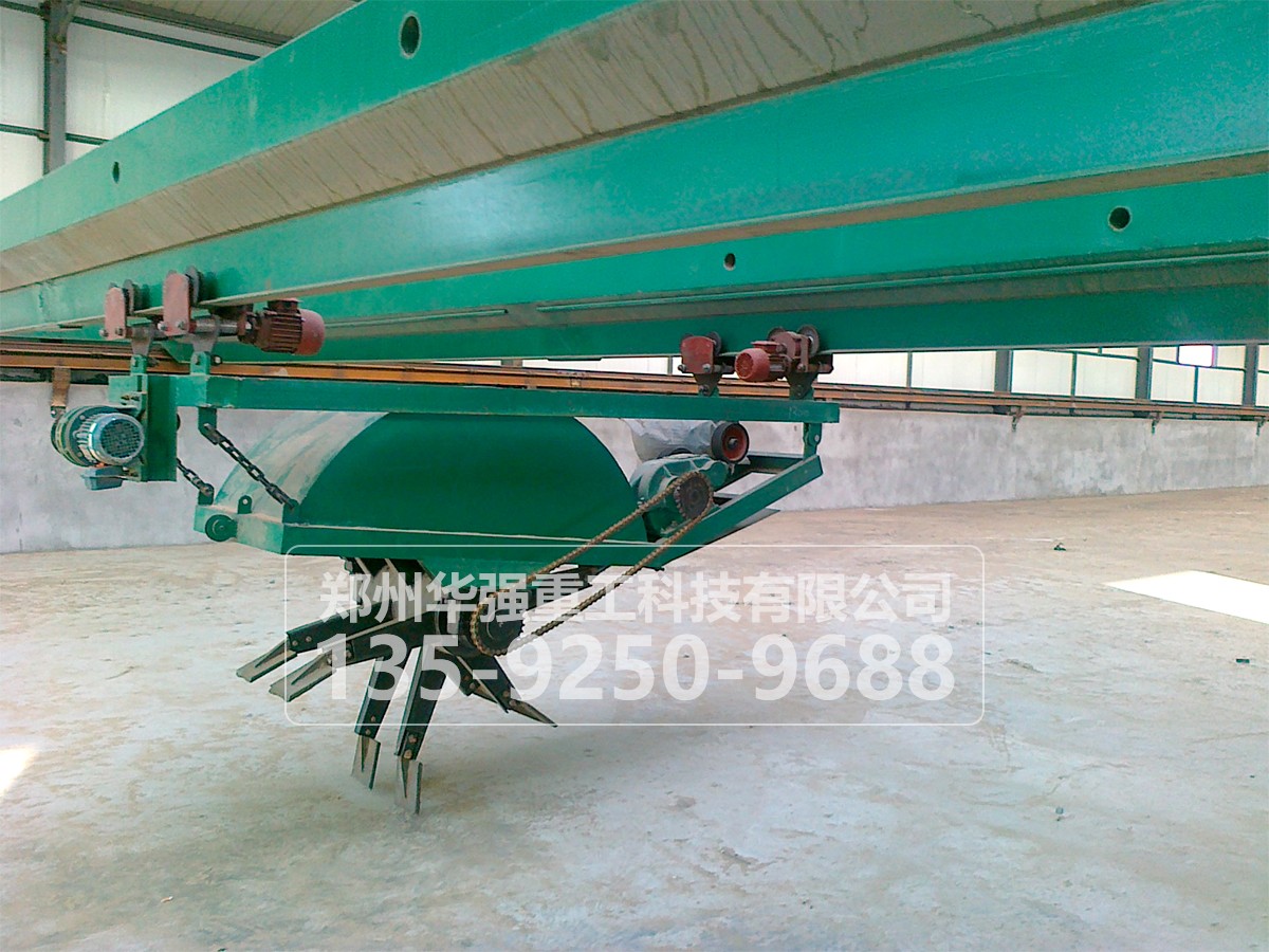 有機(jī)肥翻料設(shè)備