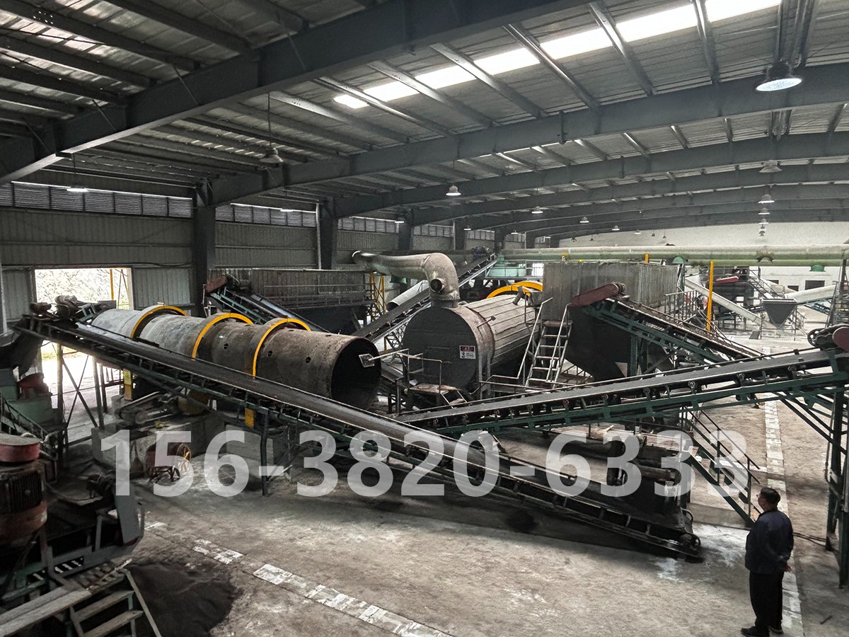 大型有機(jī)肥造粒設(shè)備